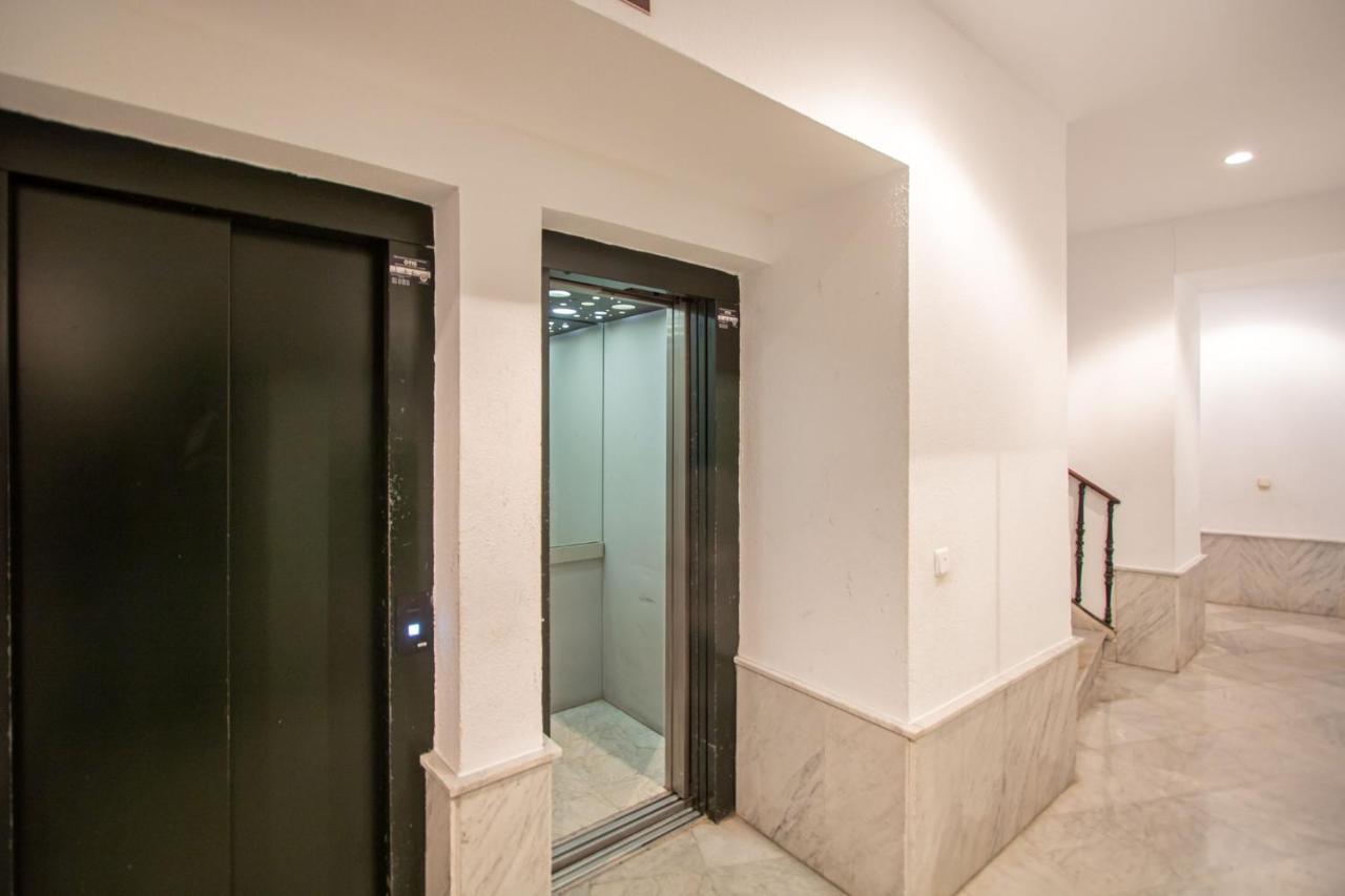 Escapada Romantica, 2 Pax, Centro Historico Seville Ngoại thất bức ảnh